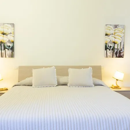 Ariel - Italian Escape *